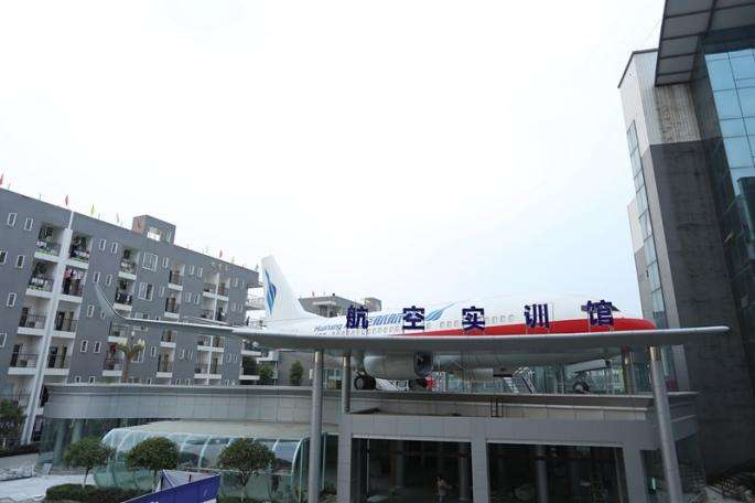 成都机电工程学校介绍,成都机电工程学校地址及招生专业