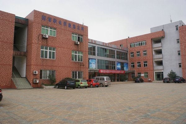 成都翔飞航空职业技术学校地址及招生专业