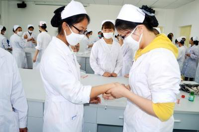重庆有哪所卫校比较好？