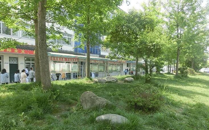 四川育英医养科技技工学校2020年简介、介绍 四川育英医养科技技工学校2020年简介、介绍