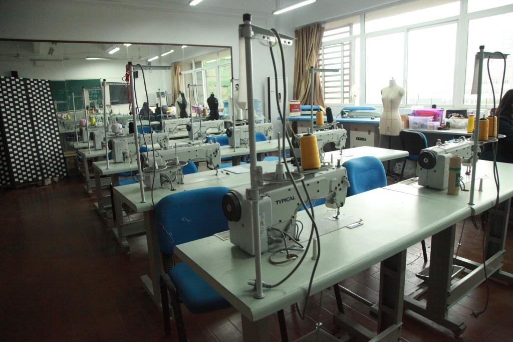 重庆市医药科技学校 重庆市医药科技学校