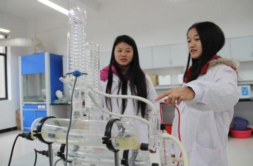 2020年重庆卫校专业学什么 2020年重庆卫校专业学什么