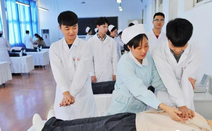 重庆知行卫生学校、培养护士的十大素质要求 重庆知行卫生学校、培养护士的十大素质要求