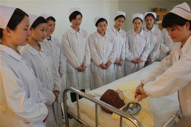 重庆2020年卫校是什么学历 重庆2020年卫校是什么学历